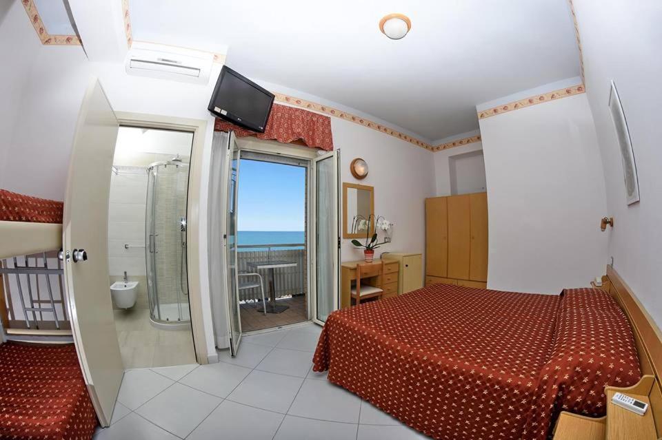 ليدو دي سافيو Hotel Delle Rose المظهر الخارجي الصورة